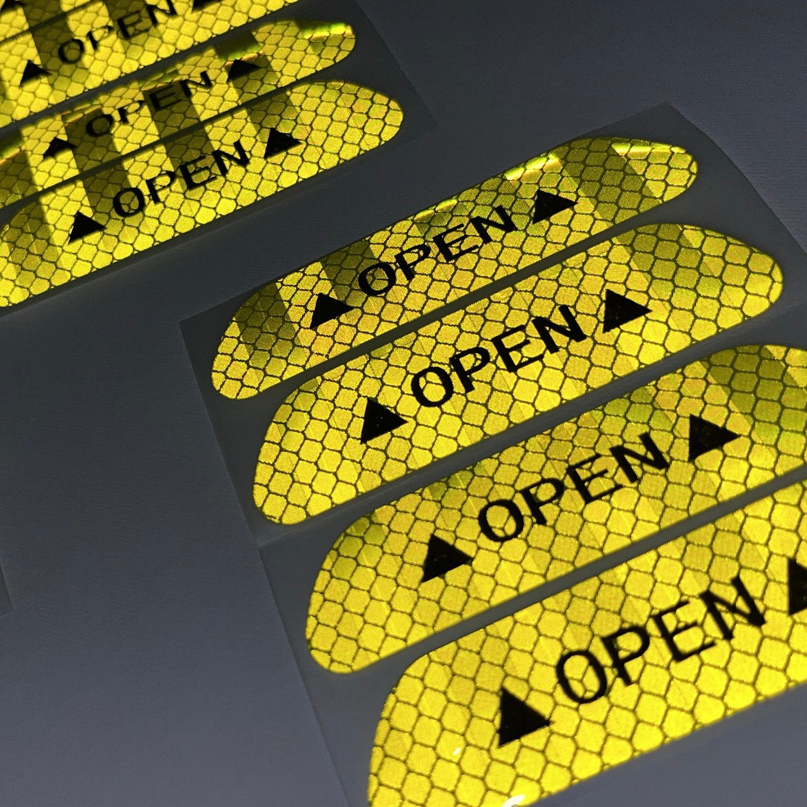 Светлоотразителни стикери за врати - OPEN 4 бр.