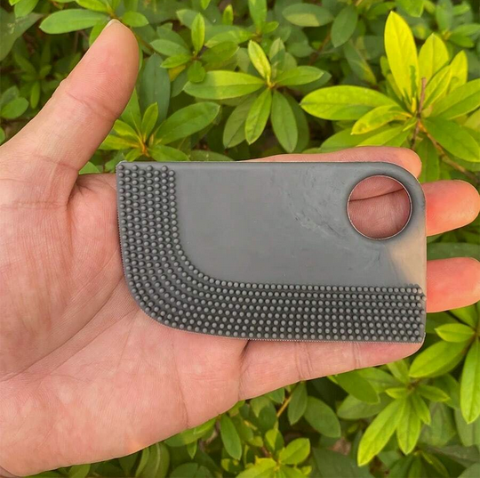 Силиконова четка за премахване на косми